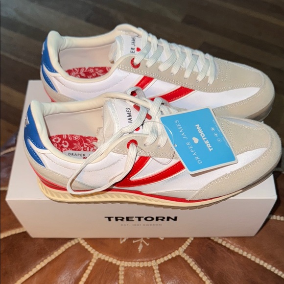 Tretorn Red and Blue Athletic Shoes Retro Style - Picture 1 of 7
